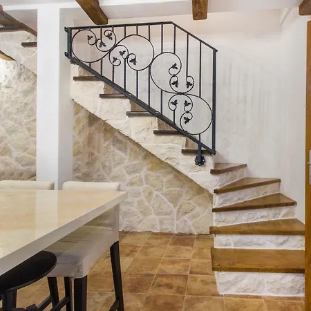 House For Rent Leila Šibenik