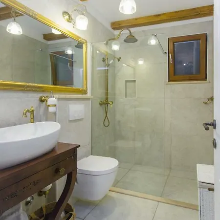 Ferienhaus House For Rent Leila Šibenik