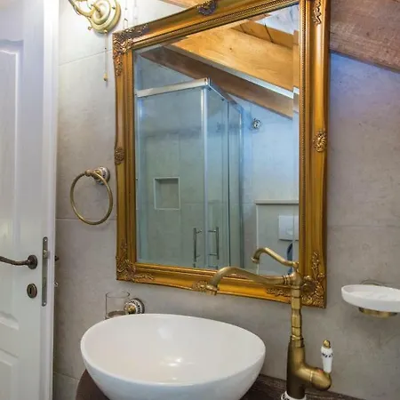 Casa de Férias House For Rent Leila Šibenik