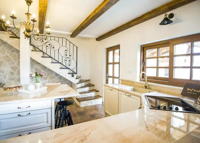 Vikendica House For Rent Leila Sibenik