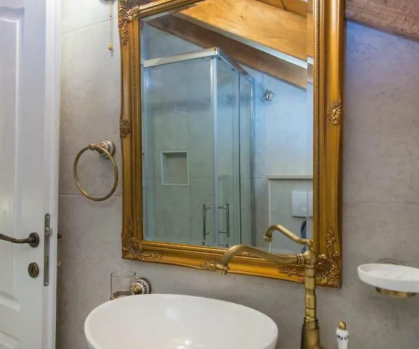 Vikendica House For Rent Leila Sibenik